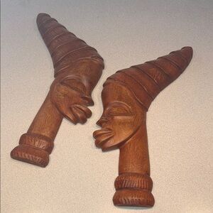 Elegant Wooden Home Accent Decor